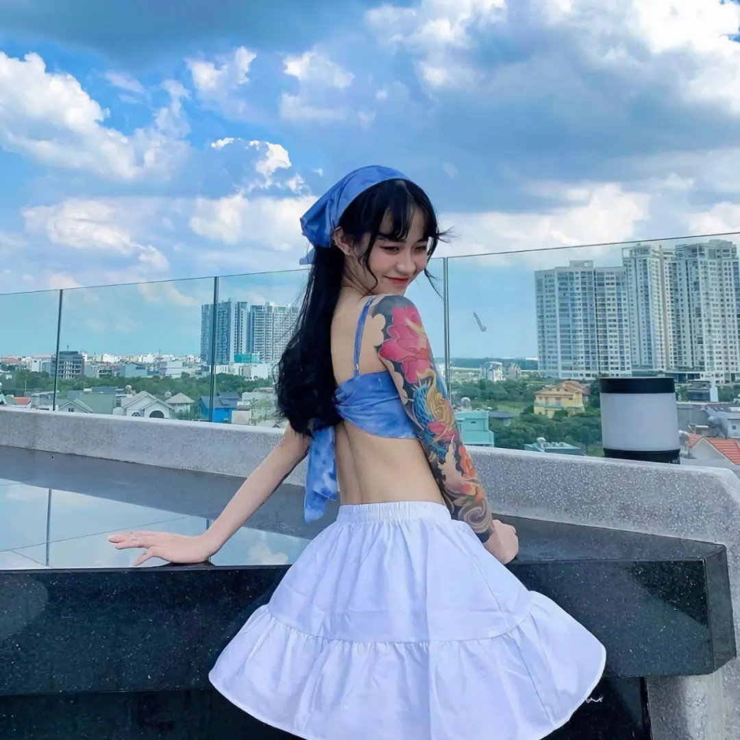 湖边散步